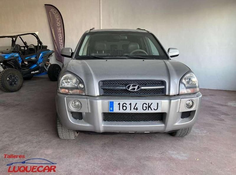Usado Hyundai Tucson Comfort 140 CV (102 kW) 2009 Gris SUV