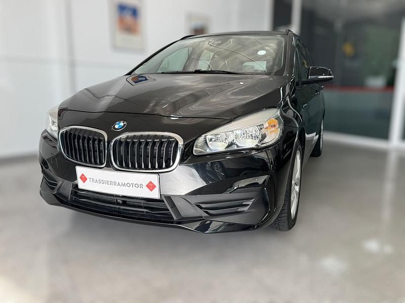 Usado BMW 218 Advantage 150 CV (110 kW) 2019 Negro Familiar