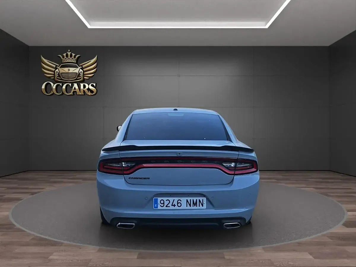 Usado Dodge Charger 400 CV (294 kW) 2022 Gris Berlina