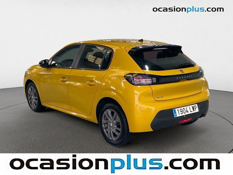 Usado Peugeot 208 Active 100 CV (73 kW) 2022 Amarillo Utilitario