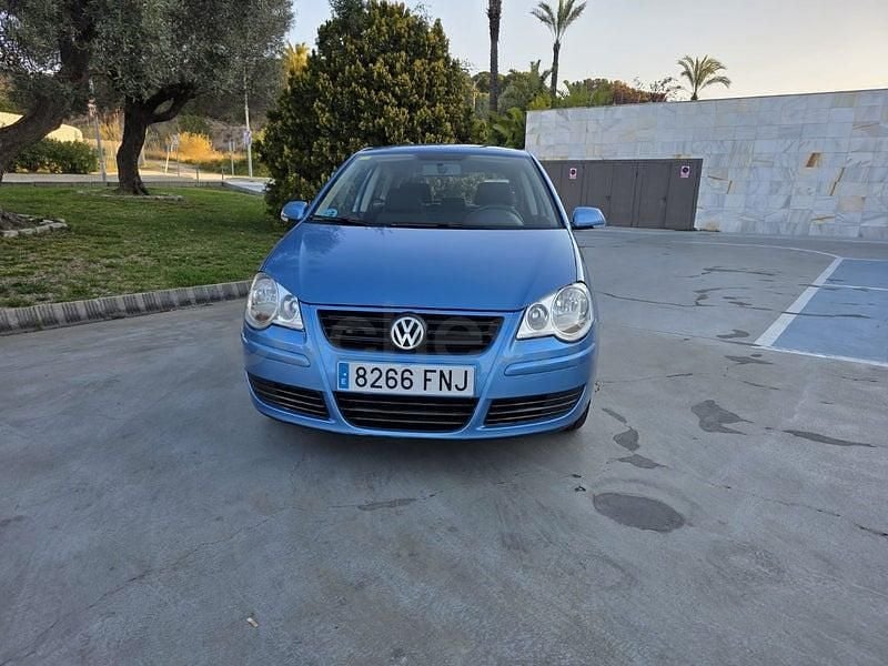 Usado VW Polo Highline 80 CV (58 kW) 2007 Azul Utilitario