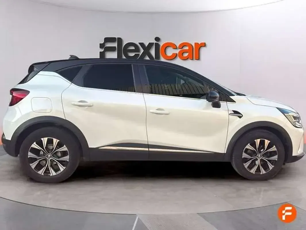 Usado Renault Captur Techno 140 CV (102 kW) 2023 Blanco SUV