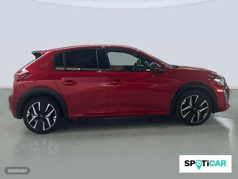 Usado Peugeot 208 GT 100 CV (73 kW) 2024 Rojo Utilitario