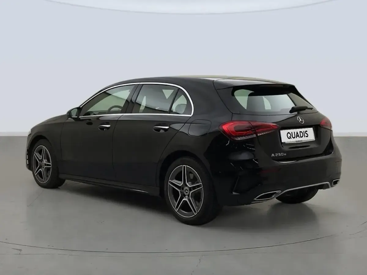 Usado Mercedes A250 218 CV (160 kW) 2022 Negro