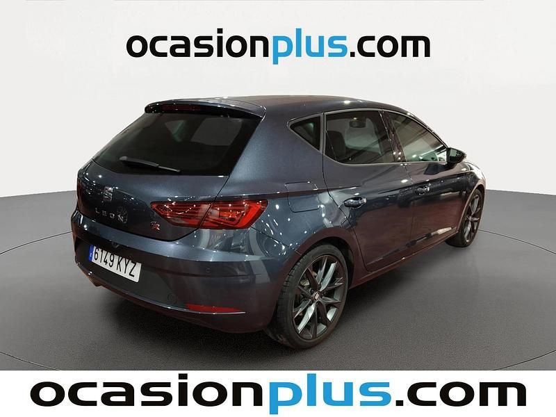 Usado Seat Leon FR 190 HP (139 kW) 2019 Cinzento Citadino