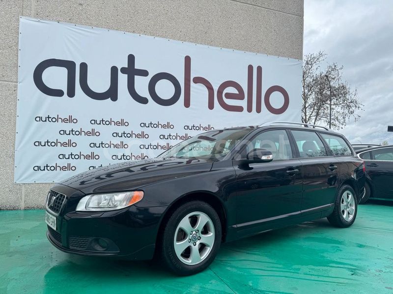 Negro Usado 2008 Volvo V70 Summum Familiar | 6990 € - Imagen 1/4