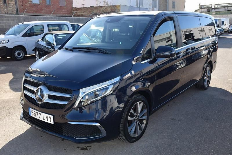 Usado Mercedes V250 190 CV (139 kW) 2022 Azul Monovolumen