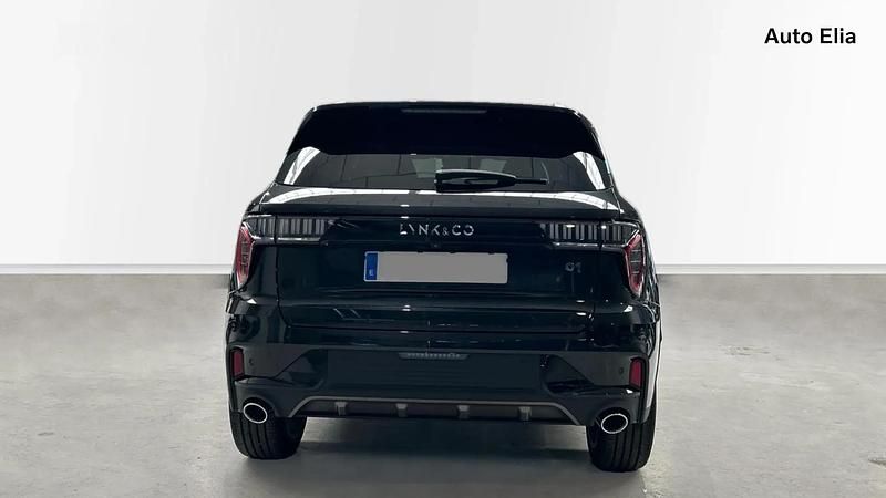 Usado Lynk & Co 01 261 CV (191 kW) 2023 Negro SUV