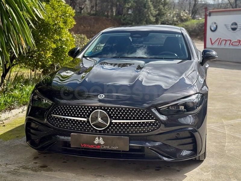 Usado Mercedes CLE200 204 CV (150 kW) 2025 Gris / plata Coupe