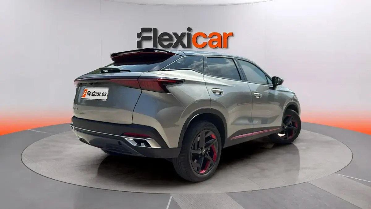 Usado Omoda 5 185 CV (136 kW) 2024 Gris SUV