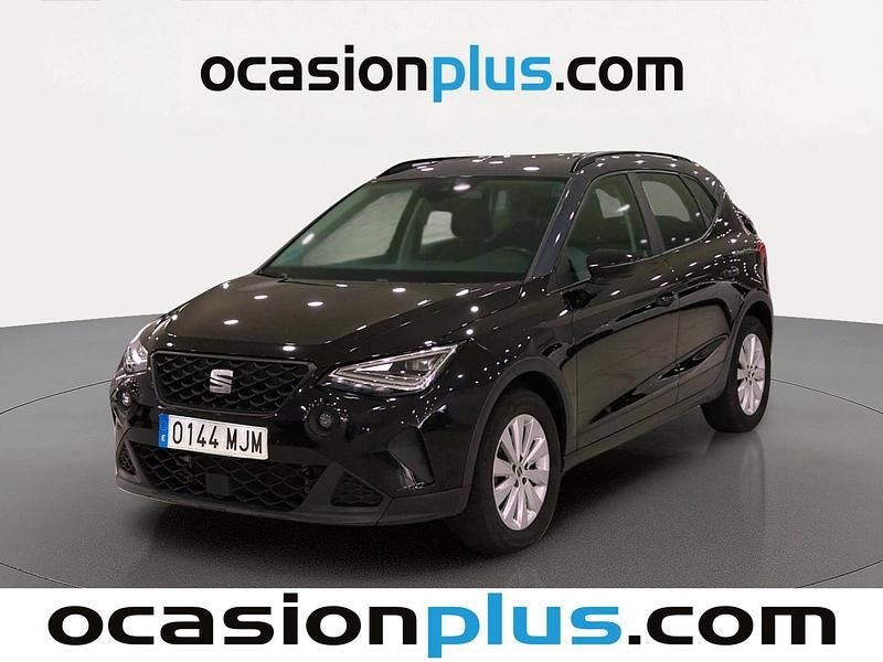 Usado Seat Arona Style 110 HP (80 kW) 2023 Preto SUV