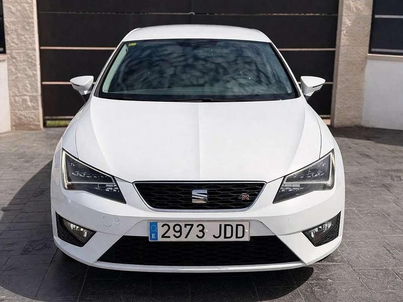 Usado Seat Leon FR 184 CV (135 kW) 2014 Blanco Utilitario