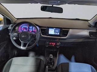Usado Kia Stonic Edition 7 101 CV (74 kW) 2019 Amarillo SUV