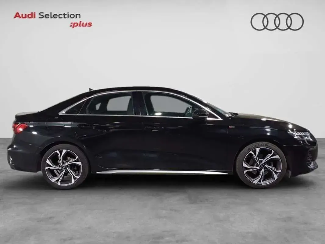 Usado Audi A4 S-Line 150 CV (110 kW) 2025 Negro Berlina
