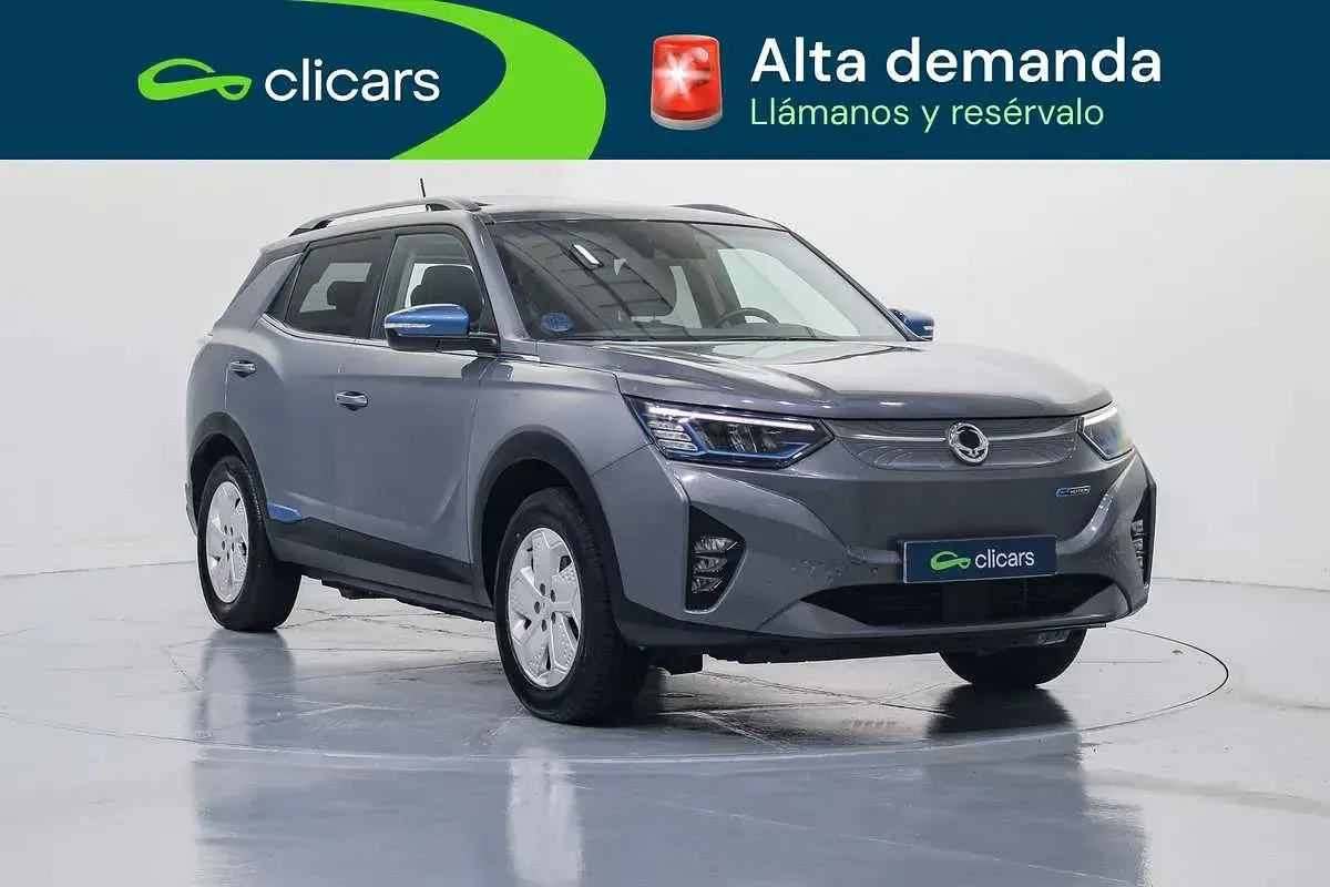 Usado SsangYong Korando Limited 139 kW (190 CV) 2022 Azul SUV