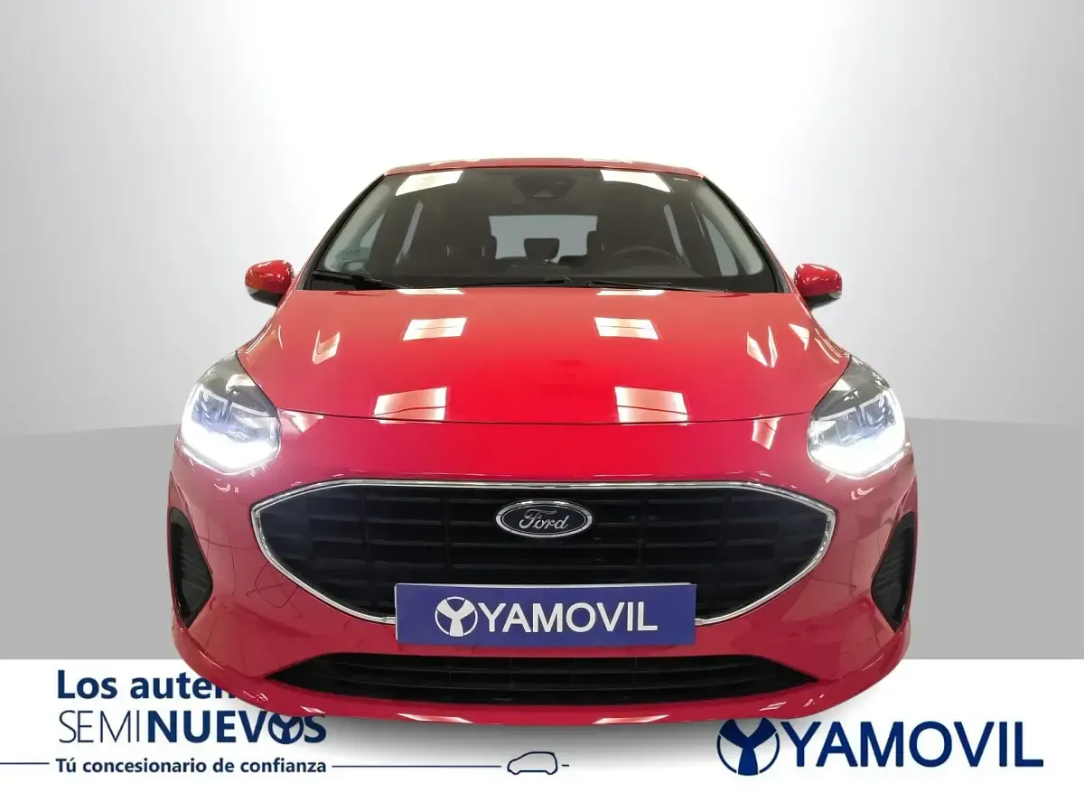 Usado Ford Fiesta Trend 75 CV (55 kW) 2023 Rojo Utilitario