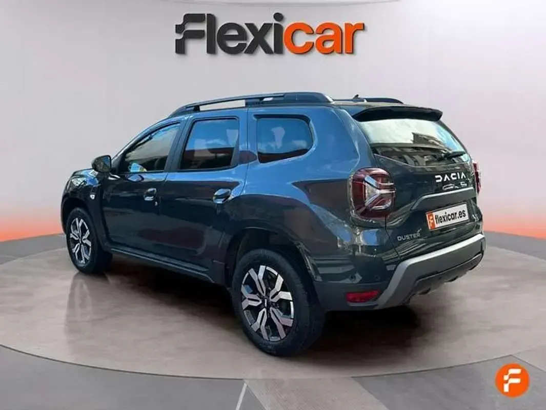 Usado Dacia Duster Journey 150 CV (110 kW) 2024 Gris SUV
