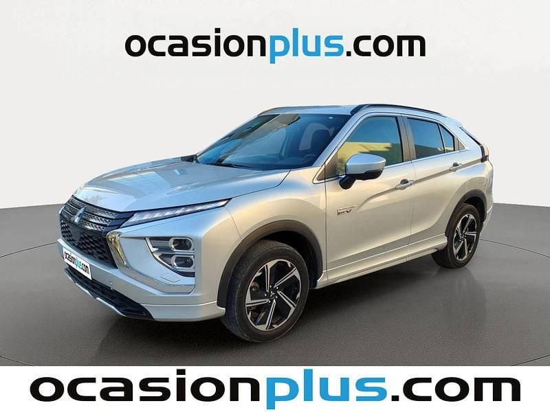 Gris plata Usado 2023 Mitsubishi Eclipse SUV | 19.546 € (Precio justo) - Imagen 1/4