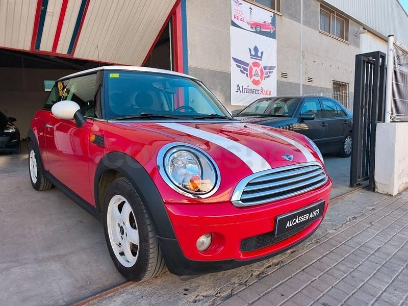 Usado Mini Cooper 120 CV (88 kW) 2007 Rojo Utilitario