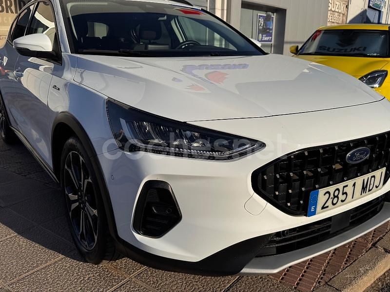 Usado Ford Focus Active 155 CV (114 kW) 2023 Blanco Berlina