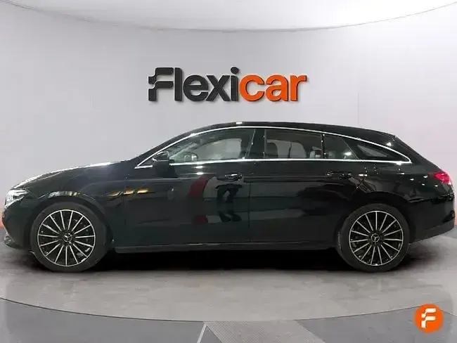 Occasion Mercedes CLA180 136 PK (100 kW) 2020 Zwart Sedan