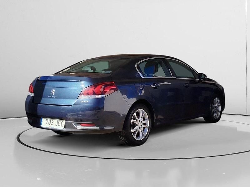 Usado Peugeot 508 Allure 114 CV (83 kW) 2013 Negro Berlina