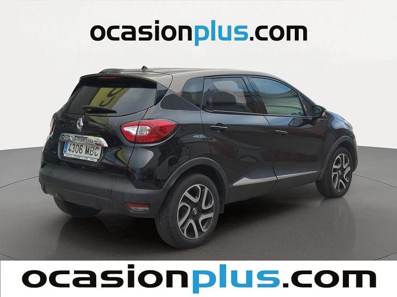 Usado Renault Captur Zen 120 CV (88 kW) 2016 Negro SUV