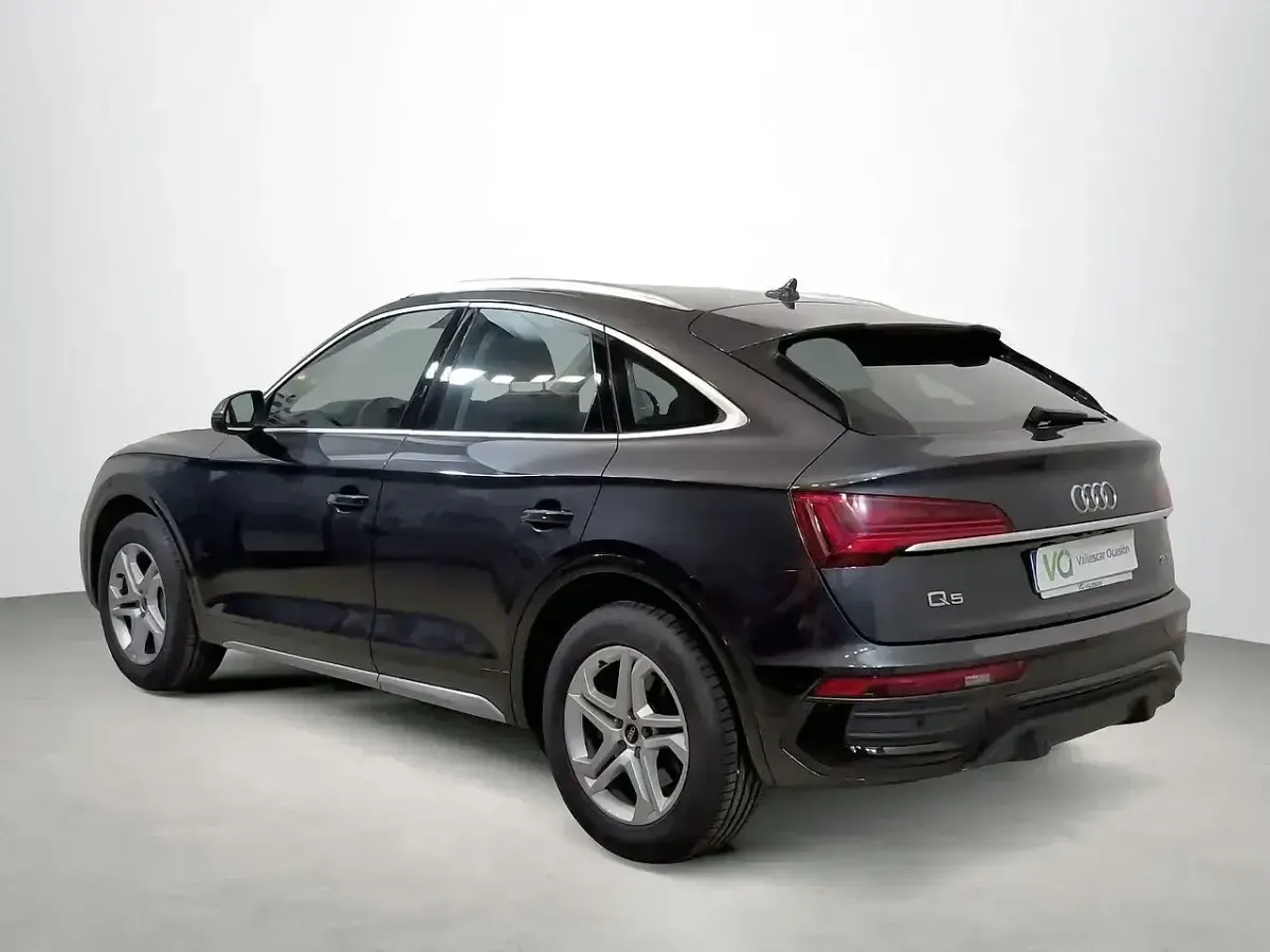 Usado Audi Q5 S-Line 165 CV (121 kW) 2022 Gris SUV