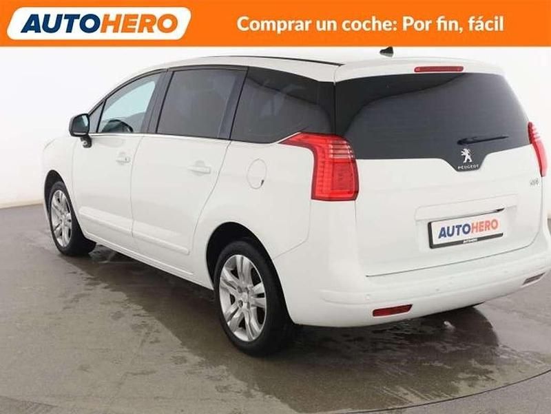 Usado Peugeot 5008 Active 155 CV (114 kW) 2015 Blanco Monovolumen