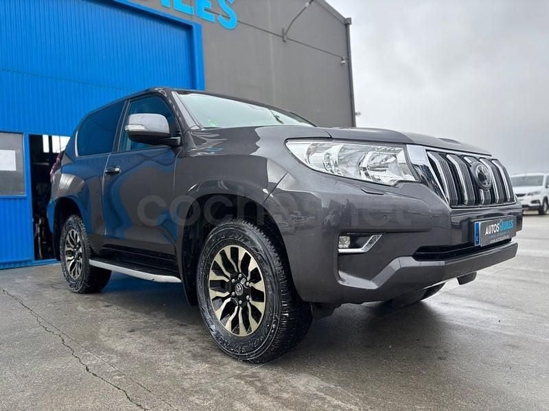 Usado Toyota Land Cruiser 177 CV (130 kW) 2019 Gris / plata SUV