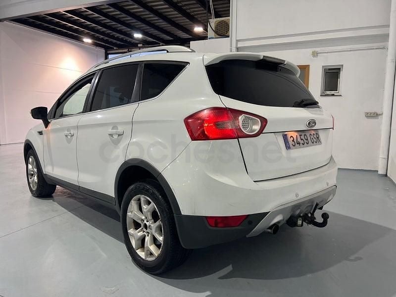 Usado Ford Kuga Trend 136 CV (100 kW) 2010 Blanco SUV