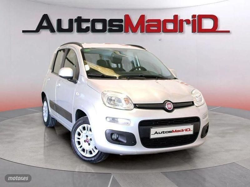 Usado Fiat Panda Lounge 69 CV (50 kW) 2020 Gris / plata Utilitario