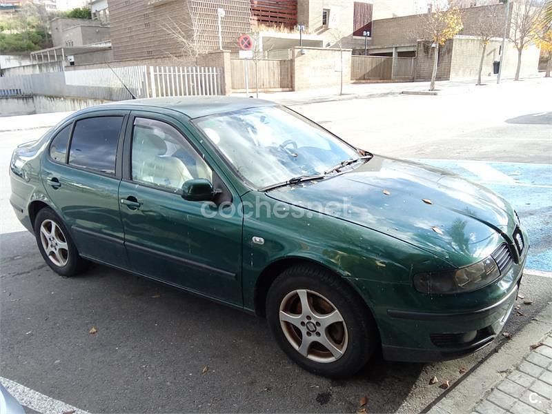 Usado Seat Toledo Stella 110 CV (80 kW) 1999 Verde Berlina