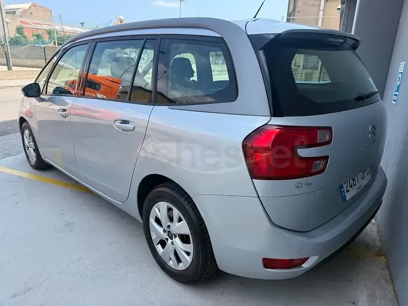 Usado Citroën C4 Picasso Live 130 CV (95 kW) 2016 Gris / plata Monovolumen