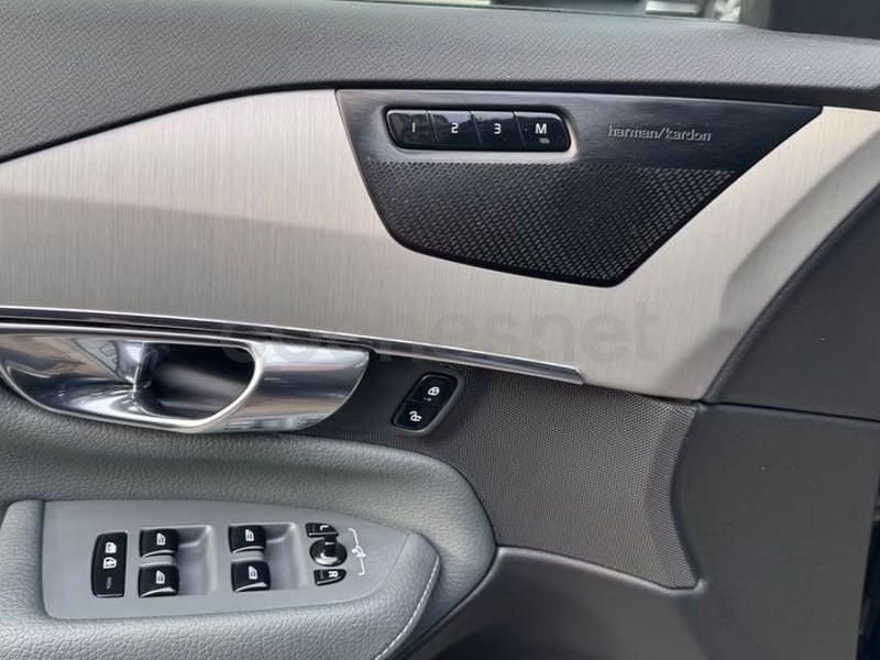 Usado Volvo XC90 Inscription 455 CV (334 kW) 2022 Azul SUV