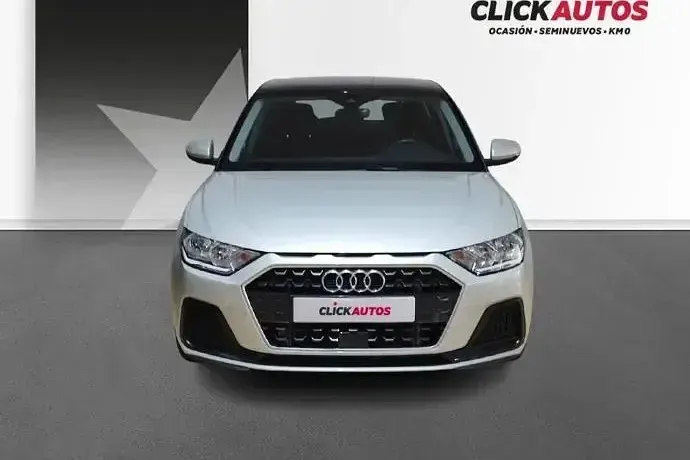 Usado Audi A1 Advanced 116 CV (85 kW) 2025 Gris SUV