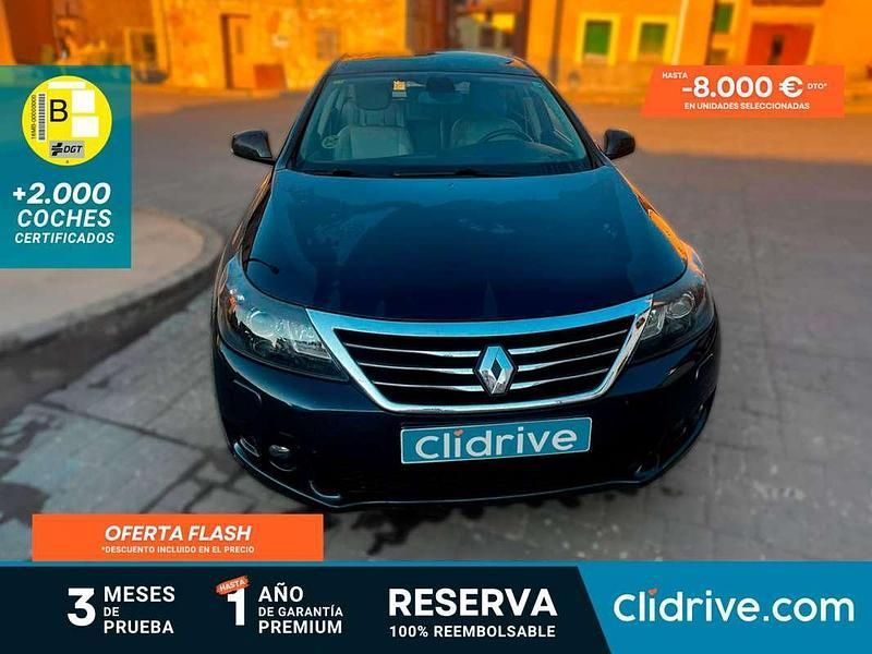 Negro Usado 2011 Renault Latitude Privilege Berlina | 7890 € - Imagen 1/3
