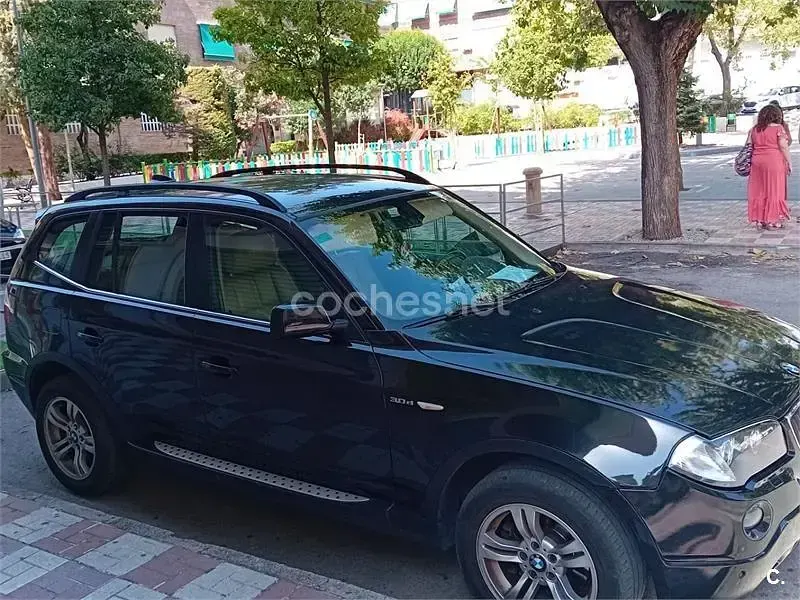 Usado BMW X3 Comfort Edition 218 CV (160 kW) 2008 Negro SUV