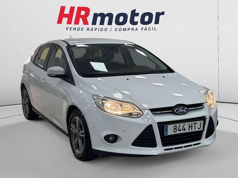 Usado Ford Focus 126 CV (92 kW) 2013 Blanco Utilitario