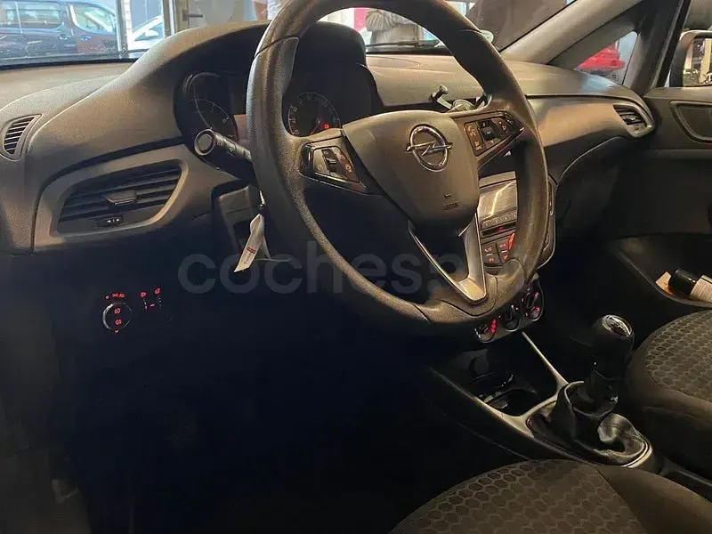 Usado Opel Corsa Selective 90 CV (66 kW) 2018 Gris / plata Utilitario