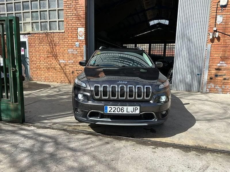 Usado Jeep Cherokee Limited 200 CV (147 kW) 2016 Gris / plata SUV