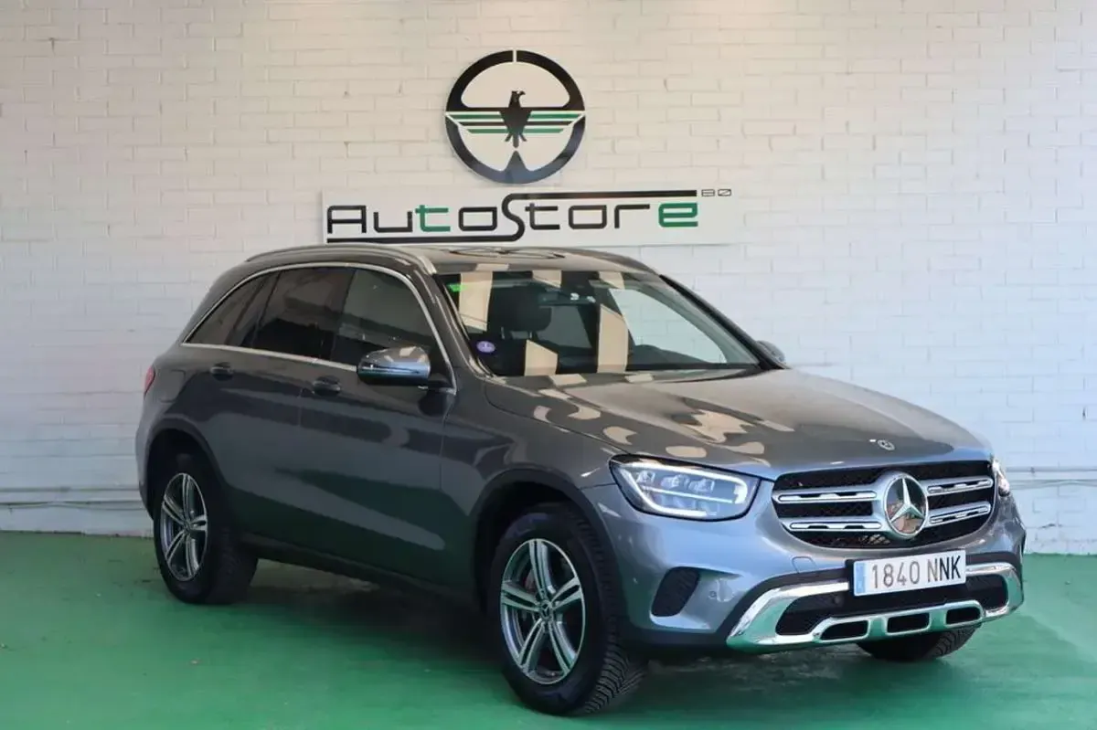 Usado Mercedes GLC300 321 CV (236 kW) 2022 Gris SUV