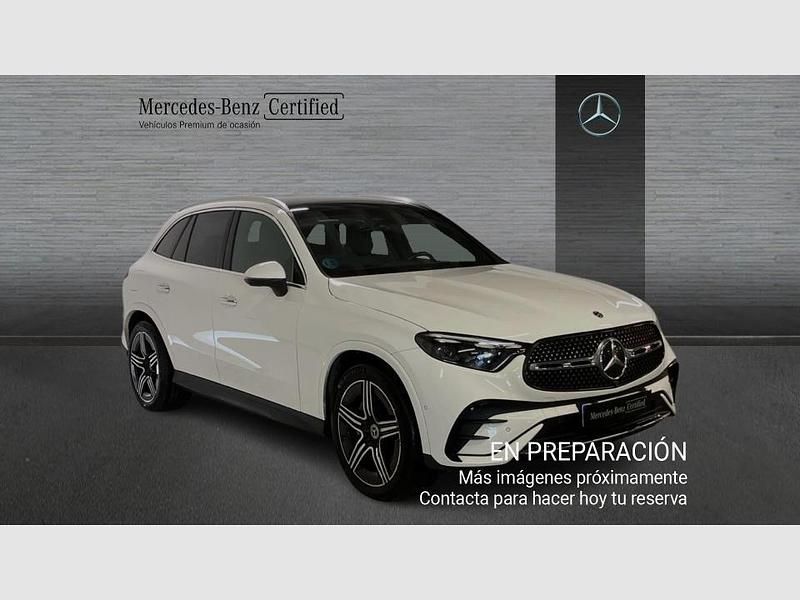 Usado Mercedes GLC220 AMG line 197 CV (144 kW) 2023 Blanco SUV