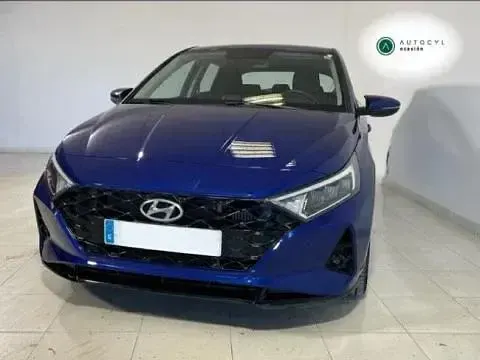 Usado Hyundai i20 101 CV (74 kW) 2024 Azul Utilitario