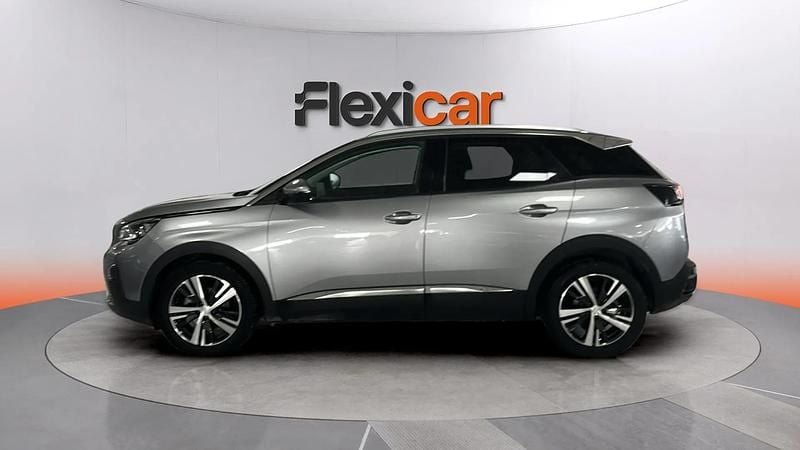 Usado Peugeot 3008 Allure 131 CV (96 kW) 2020 Gris SUV