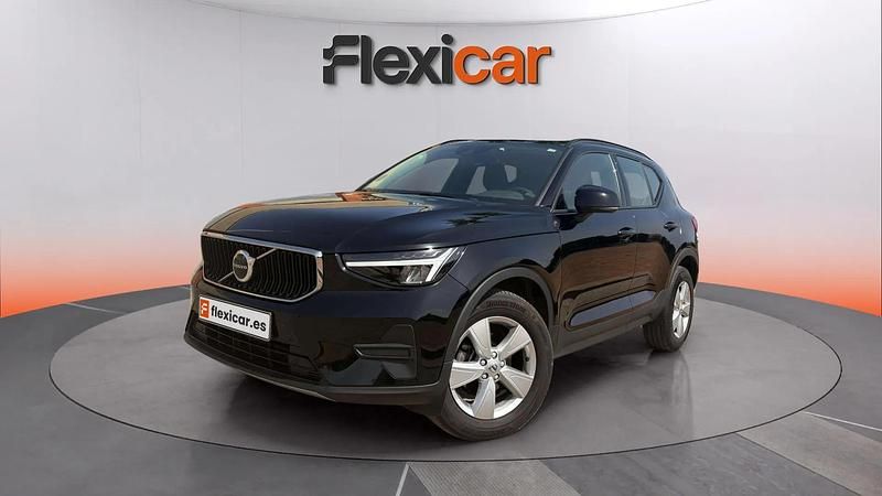 Usado Volvo XC40 131 CV (96 kW) 2023 Negro SUV