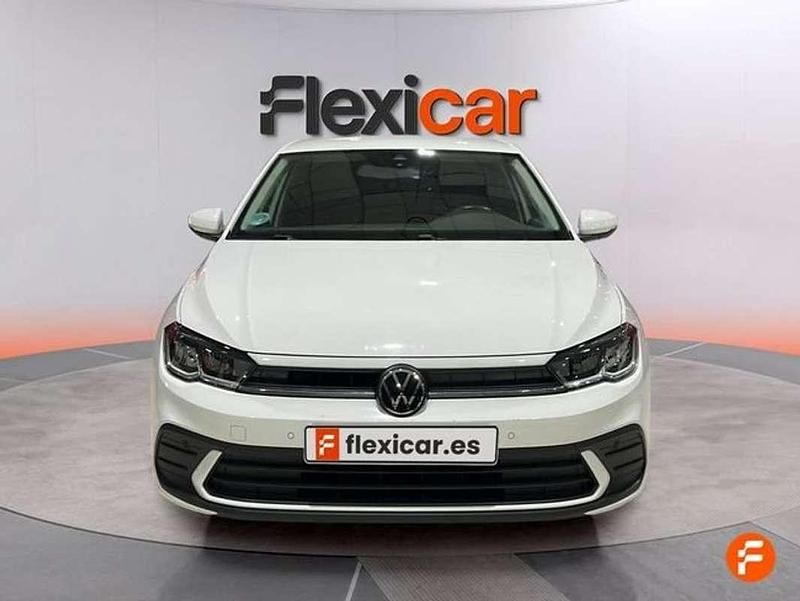 Usado VW Polo Life 95 CV (69 kW) 2023 Blanco Utilitario
