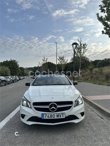 Usado Mercedes CLA220 AMG Edition 1 170 CV (125 kW) 2013 Blanco Berlina