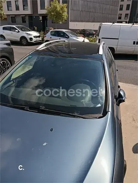 Usado Peugeot 407 Sport 136 CV (100 kW) 2006 Verde Familiar