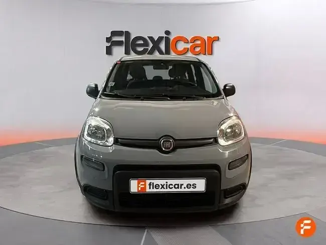 Usado Fiat Panda 70 CV (51 kW) 2023 Gris Utilitario
